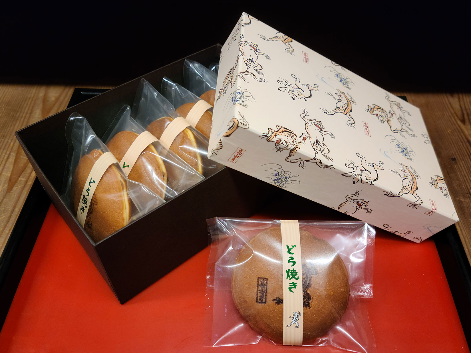 鳥獣戯画カエルどら焼き
